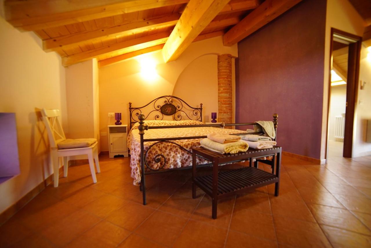 Villa Agriturismo Il Sole à Rivarolo del Re ed Uniti Extérieur photo